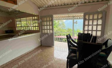 VENTA SAN ANTONIO DEL TEQUENDAMA - Finca con 8 habitaciones, piscina y zonas de eventos, lista para generar ingresos EN LA UNIÓN