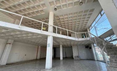 EDIFICIO EN RENTA EN LA VENTURA PUENTE
