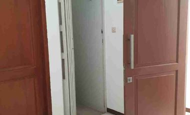 SEWA Rumah 2 Lantai Siap Huni Dekat Stasiun MRT H. Nawi, Dekat ITC Fatmawati, Dekat PIM 150 Jt/Th Nego