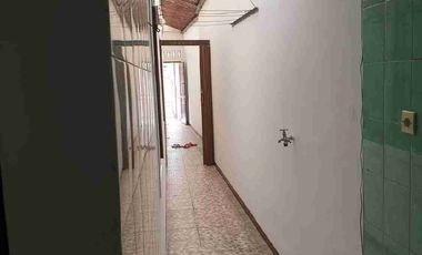 SEWA Rumah 2 Lantai Siap Huni Dekat Stasiun MRT H. Nawi, Dekat ITC Fatmawati, Dekat PIM 150 Jt/Th Nego