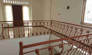 SEWA Rumah 2 Lantai Siap Huni Dekat Stasiun MRT H. Nawi, Dekat ITC Fatmawati, Dekat PIM 150 Jt/Th Nego