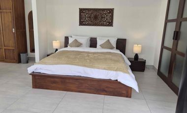 Dijual Villa Exclusive Baru selesai Renovasi Total View Sawah dikawasan Wisata Central Ubud.