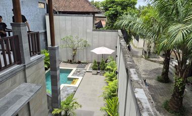 Dijual Villa Exclusive Baru selesai Renovasi Total View Sawah dikawasan Wisata Central Ubud.