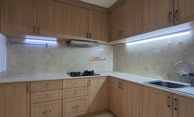 Hunian Mewah di Lokasi Strategis – Nyaman & Prestisius! , Disewakan Apartemen 3br di central park residence furnished lengkap siap huni