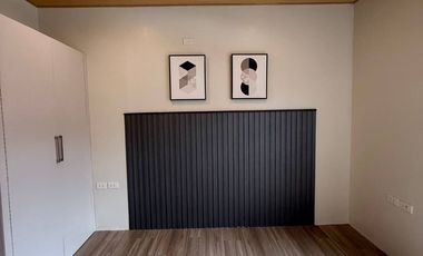 MODERN BUNGALOW HOUSE