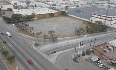 Terreno Comercial / Industrial en Renta – Ubicación Estratégica en Santa Catarina!