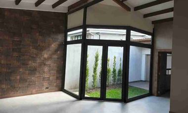 casa campestre dentro conjunto de tres casas en cotacachi Imbabura Ecuador