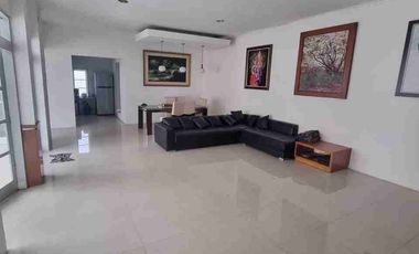 Rumah yang Indah dengan segala Fasilitasnya.