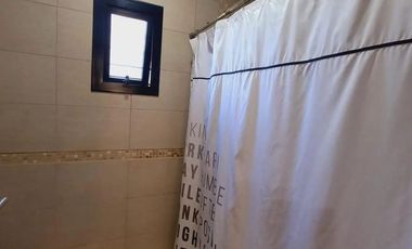 Casa en Faro Del Leyes - Arroyo Leyes, 2 Dorm, Cochera Doble, Galeria