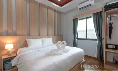 Fantastic Two-Bedroom Villa with Upgraded 7m Salt Pool.
