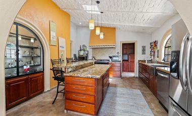 Contemporanea, estilo indiscutiblemente hermoso, en Chapala Haciendas