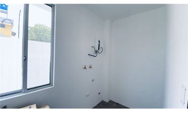 Casa de Venta en Manta Zona Sur Manabí