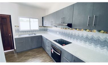 Casa de Venta en Manta Zona Sur Manabí