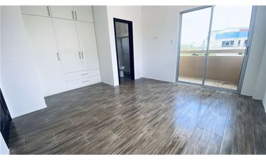 Casa de Venta en Manta Zona Sur Manabí