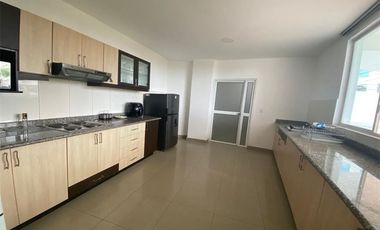 Departamento con Vista al Mar de Venta en Manta