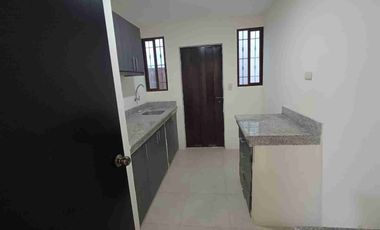 Casa en Venta en la Urb. La Rioja Et. Asturias