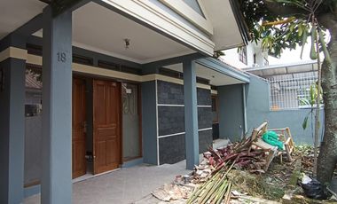 rumah arcamanik dekat mall dan sekolah