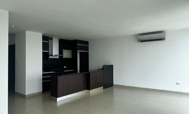 Renta de Departamento de 3 dormitorios en Samborondon