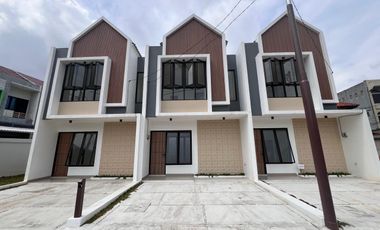 Dijual Rumah Minimalis 2 Lantai Brand New Sudah SHM Bisa KPR Duri Kosambi Sebelah Green Lake City Kalideres Cengkareng Jakarta Barat