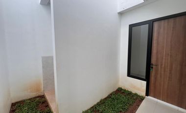 Dijual Rumah Minimalis 2 Lantai Brand New Sudah SHM Bisa KPR Duri Kosambi Sebelah Green Lake City Kalideres Cengkareng Jakarta Barat