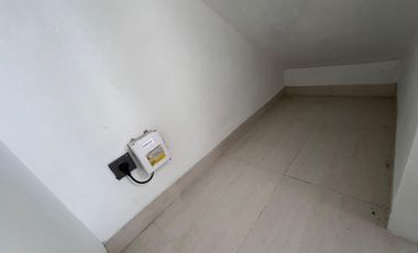 Dijual Rumah Minimalis 2 Lantai Brand New Sudah SHM Bisa KPR Duri Kosambi Sebelah Green Lake City Kalideres Cengkareng Jakarta Barat