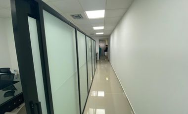 Se Arrienda Oficina completamente amoblada en Barranquilla sector Alto Prado