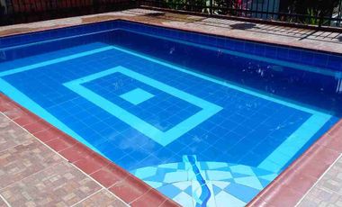 Arriendo Casa Campestre con Piscina en el Guadual Rivera Huila