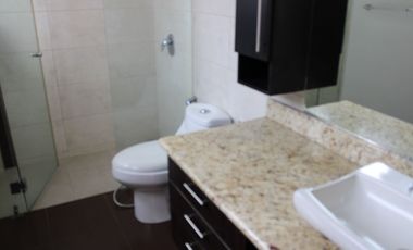 RENTA AMPLIA CASA EN SECTOR VILLA VEGA DENTRO DE CONJUNTO