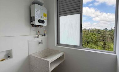 SE ARRIENDA APARTAMENTO DE 75 MT2 EN MONTEVEDRA CERRITOS