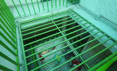 Defensores de la Republica casa/edificio en venta uso de suelo de negocio