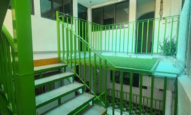 Defensores de la Republica casa/edificio en venta uso de suelo de negocio