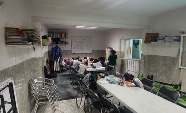 Defensores de la Republica casa/edificio en venta uso de suelo de negocio