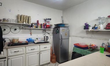 Defensores de la Republica casa/edificio en venta uso de suelo de negocio