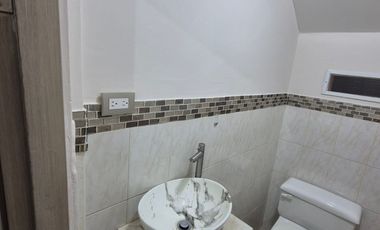 Departamento en Alquiler en la Alborada, Planta Baja, 3 Habitaciones, 3 Baños, Garaje, Seguridad, Norte de Guayaquil.