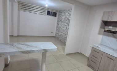 Departamento en Alquiler en la Alborada, Planta Baja, 3 Habitaciones, 3 Baños, Garaje, Seguridad, Norte de Guayaquil.