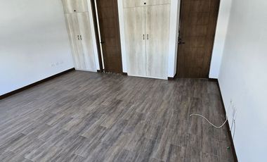 Amplio departamento en RENTA zona Zavaleta ubicadísimo en $12,500