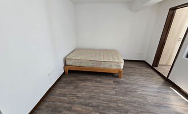 Amplio departamento en RENTA zona Zavaleta ubicadísimo en $12,500