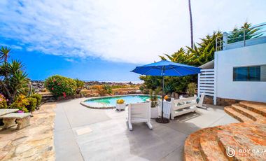 Casa en venta Frente al Mar - Ensenada