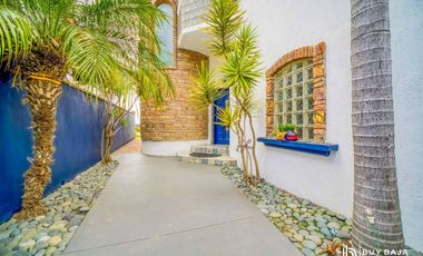 Casa en venta Frente al Mar - Ensenada