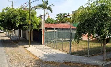CASA EN VENTA  EN PRIMAVERA DEL REAL TECOMAN COLIMA