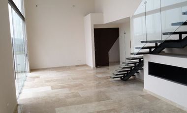 Penthouse amplio doble altura,dos niveles, doble filtro de seguridad, amenidades