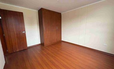Venta casa  cuatro 4 dormitorios en Conocoto Valle de los Chillos.