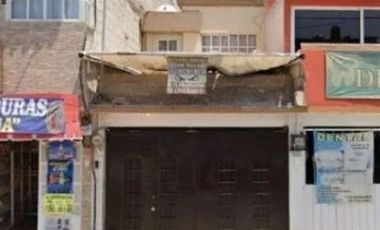 CASA EN BOSQUE DE CANADA, LOS HEROES TECAMAC II, TECAMAC, ESTADO DE MÉXICO. ¡NO SE ACEPTAN CRÉDITOS!