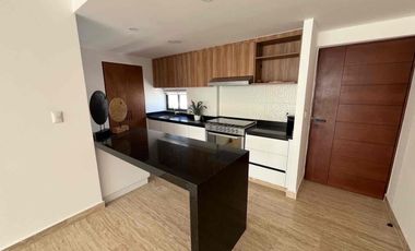 Renta Departamento Lake cañadas, el pueblito, 3 recámaras con alberca