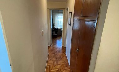 Excelente Semipiso en excelente estado de uso, amueblado y a excelente precio, U$S 295.000,00