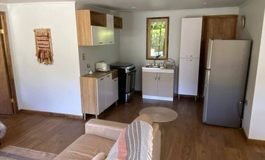 Arriendo Casa 3d/ 2b con piscina en Olmue, solo año corrido