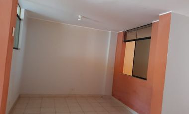 CASA EN ALQUILER EN RESIDENCIAL SAN CARLOS