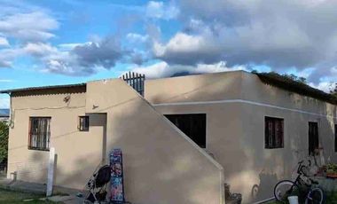 se vende Casa de campo área total 500 metros en cotacachi Imbabura Ecuador urbano