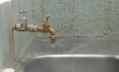 CHORRILLOS REMATO MIS ACC. DERECHOS DEL 50% DE CASA 2 PISOS+AIRES 180M2 $90 MIL DOLARES, ENTREGA INMEDIATA, URB. LOS LAURELES, ZONA RESIDENCIAL.