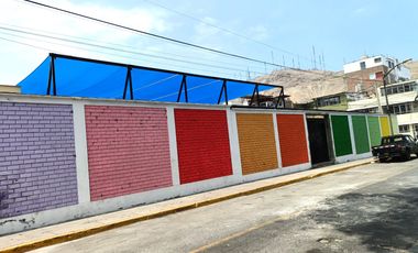 CHORRILLOS REMATO MIS ACC. DERECHOS DEL 50% DE CASA 2 PISOS+AIRES 180M2 $90 MIL DOLARES, ENTREGA INMEDIATA, URB. LOS LAURELES, ZONA RESIDENCIAL.